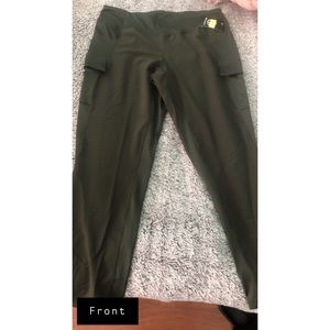 Brand new Crop leggings with pockets